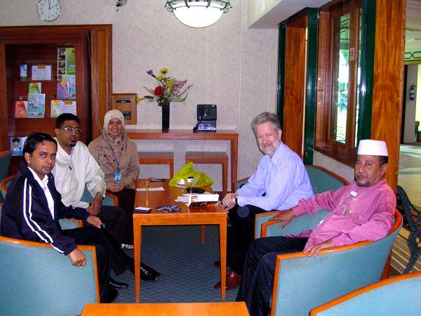 Durant ma discussion avec un groupe de responsables de Darul Arqam.